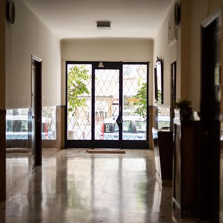 Two Bedroom Apt In Syntagma - Ermou Area Атина Екстериор снимка