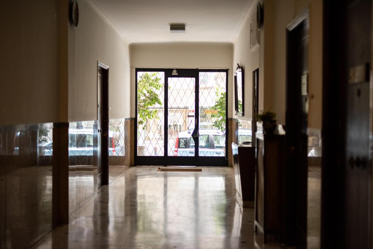 Two Bedroom Apt In Syntagma - Ermou Area Атина Екстериор снимка