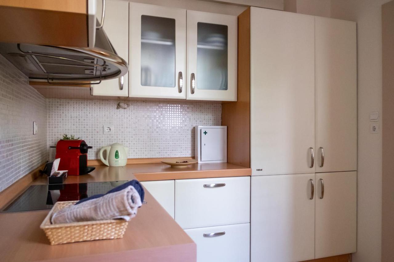 Two Bedroom Apt In Syntagma - Ermou Area Атина Екстериор снимка