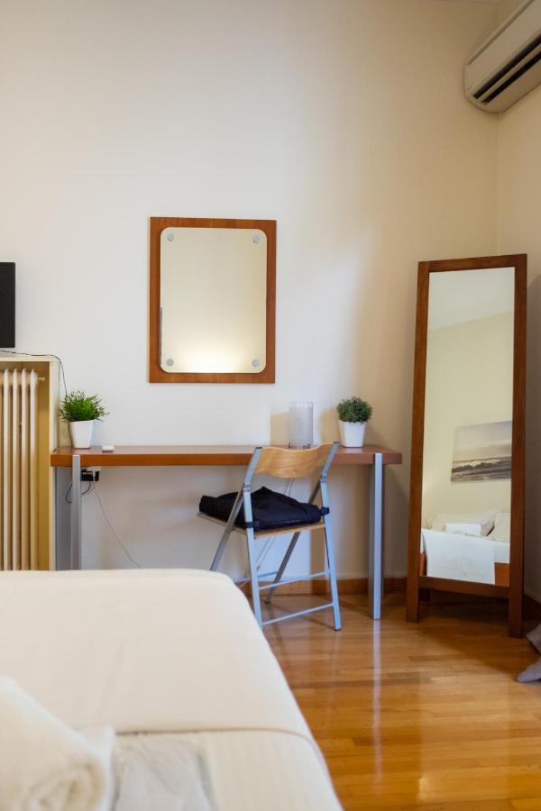 Two Bedroom Apt In Syntagma - Ermou Area Атина Екстериор снимка